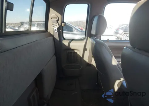 2002 Toyota Tacoma Base V6 from USA, damaged, VIN 5TEWN72N62Z120319